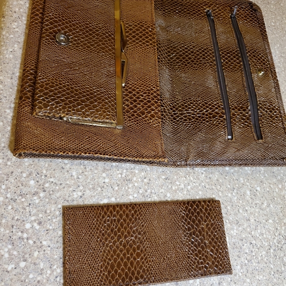 EUC Animal Print Clutch & Check book Wallet 2for - Picture 3 of 13